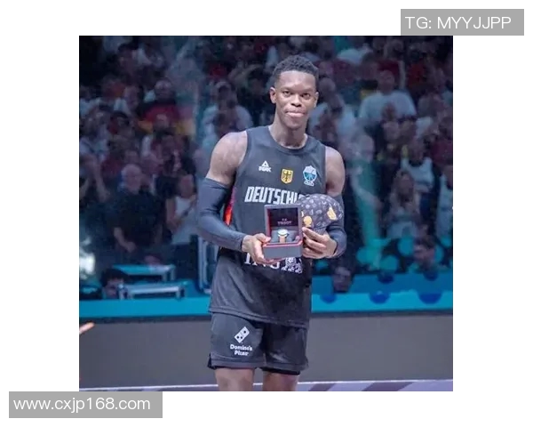 丹尼斯施罗德在NBA赛场的崛起与挑战解析