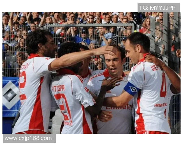 厄尔士与汉堡的激烈对决揭示足球战术与团队合作的完美结合